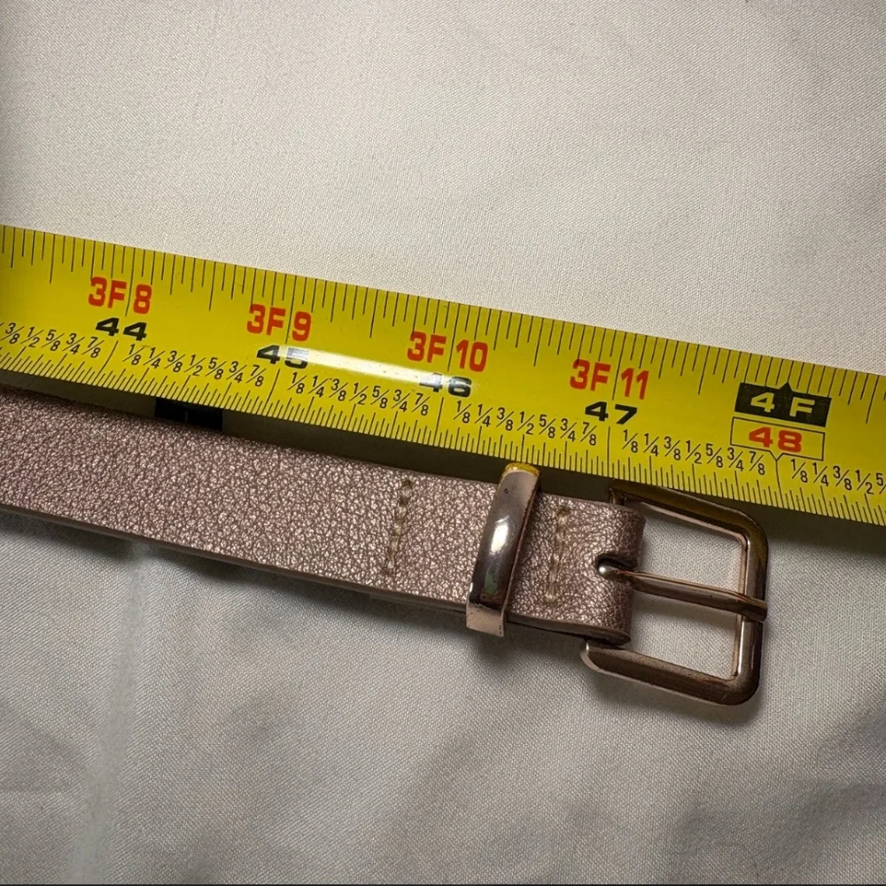 Torrid Belt Metallic 1 Size Gold Buckle 11419550 Womens faux leather
